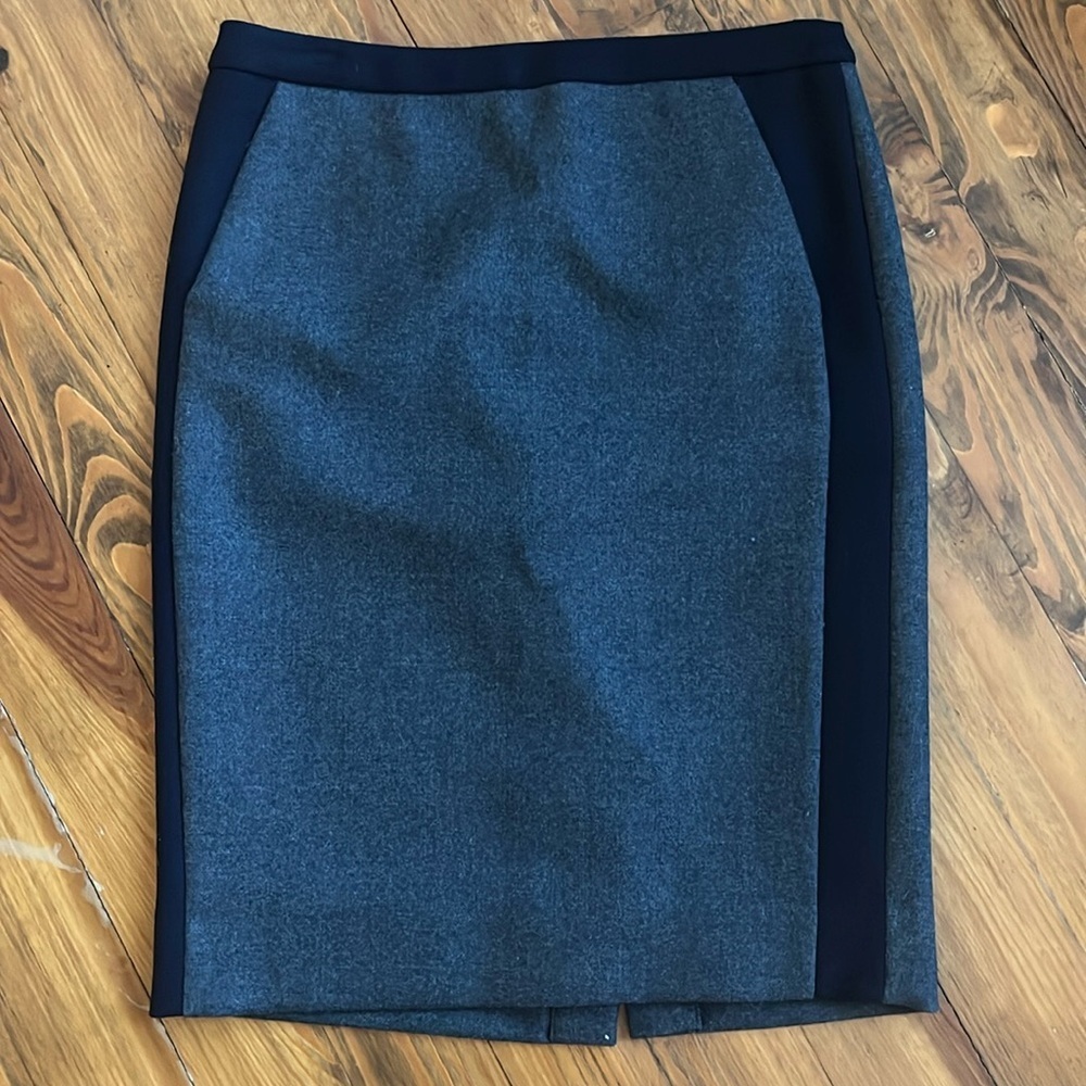 J.Crew No.2 Pencil Navy Gray Wool Skirt Size 4 100% Wool